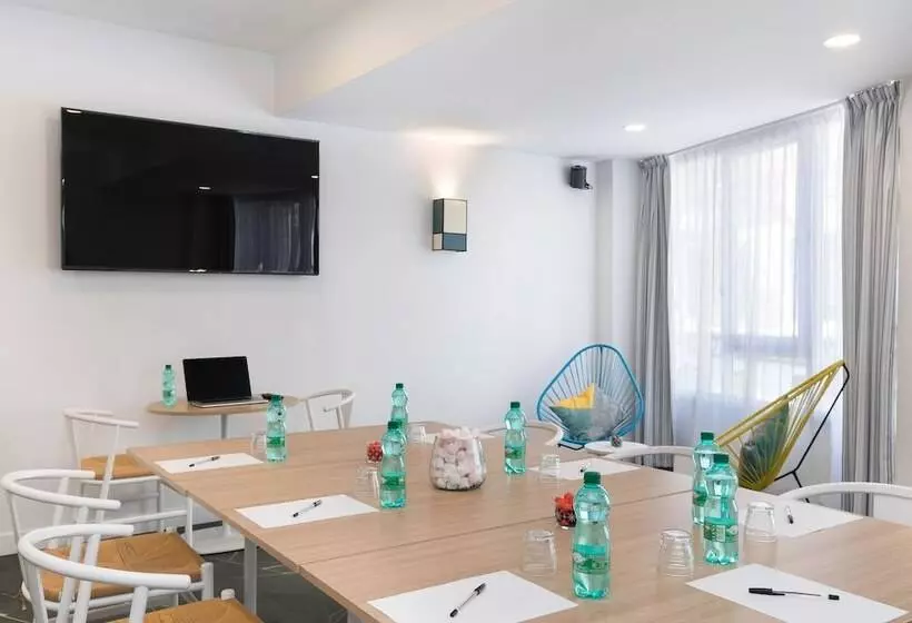 Fotos del hotel The Deck Hotel By Happyculture:  5