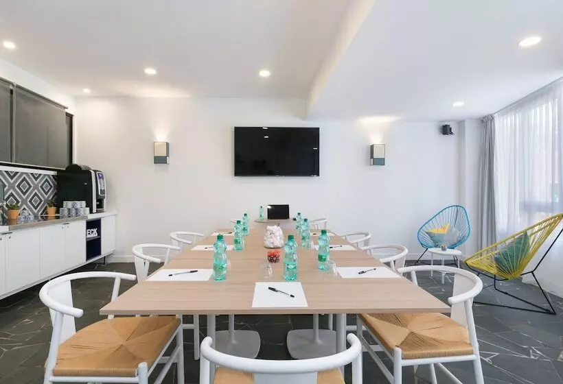 Fotos del hotel The Deck Hotel By Happyculture:  11