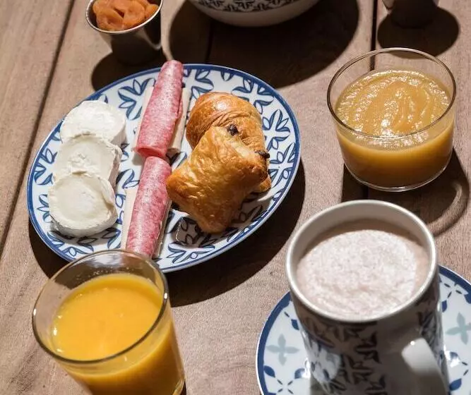 Fotos del hotel The Deck Hotel By Happyculture:  3