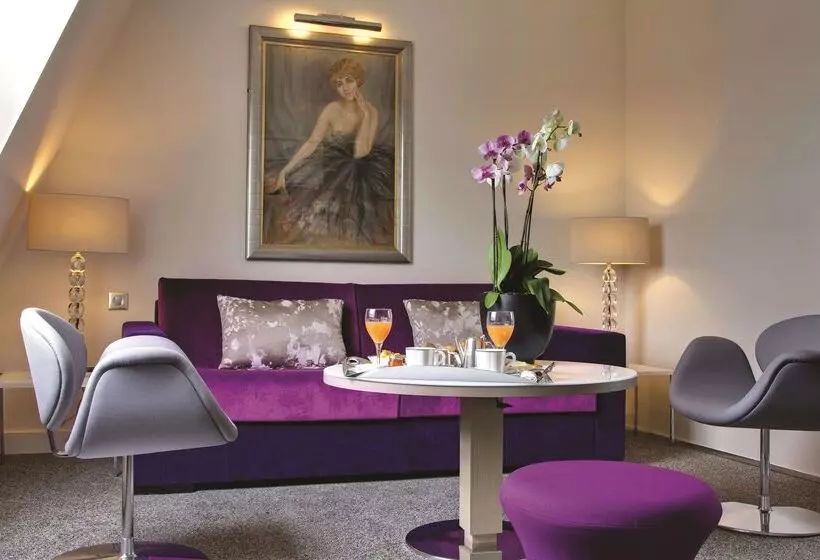 Fotos del hotel La Villa Maillot:  24