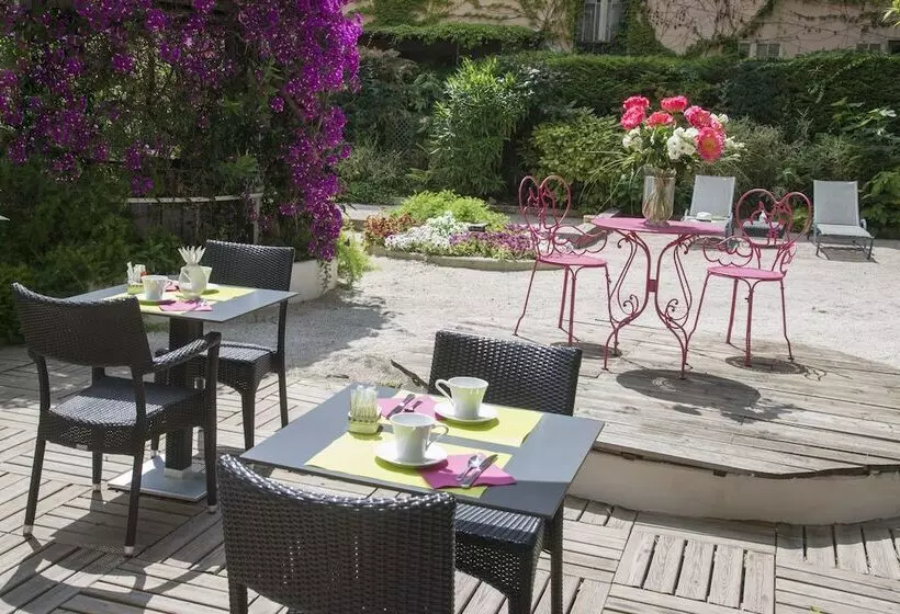 Fotos del hotel Villa Victoria:  3