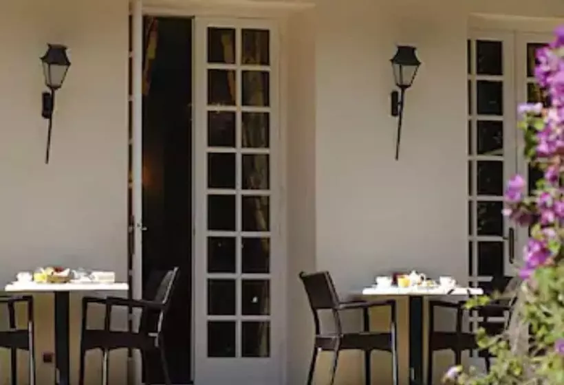 Fotos del hotel Villa Victoria:  24