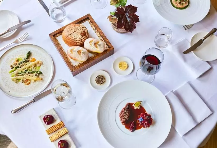 Fotos del hotel The Bath Priory - A Relais & Chateaux:  22