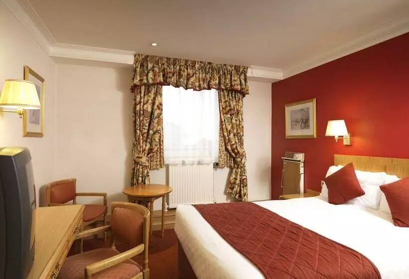 Fotos del hotel The Royal Angus Hotel:  16