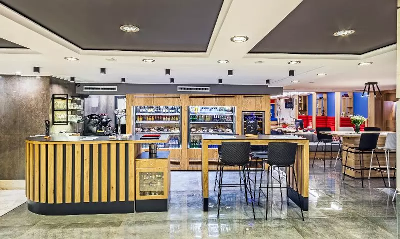 Fotos del hotel Airotel Alexandros:  11