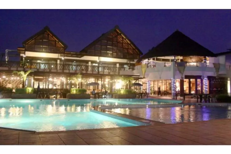Fotos del hotel Golden Tulip Accra:  12