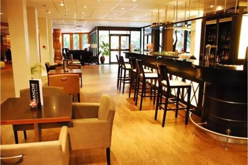 Fotos del hotel Golden Tulip Accra:  20