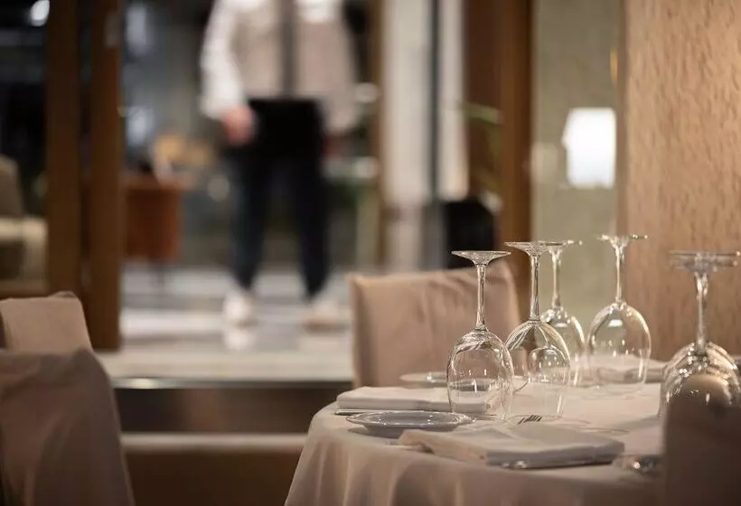 Fotos del hotel Theartemis Palace:  11