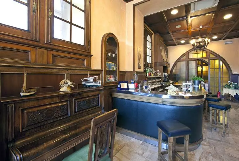 Fotos del hotel Astoria:  6