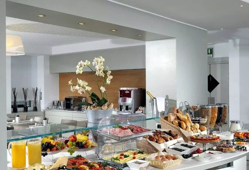 Fotos del hotel Best Western  City:  11