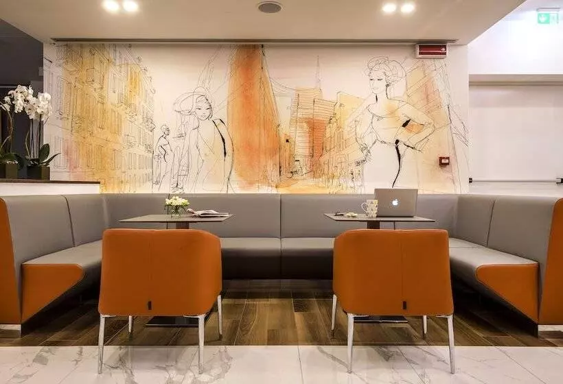 Fotos del hotel 43 Station:  7