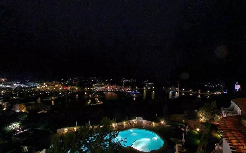 Fotos del hotel Luci Di La Muntagna:  6