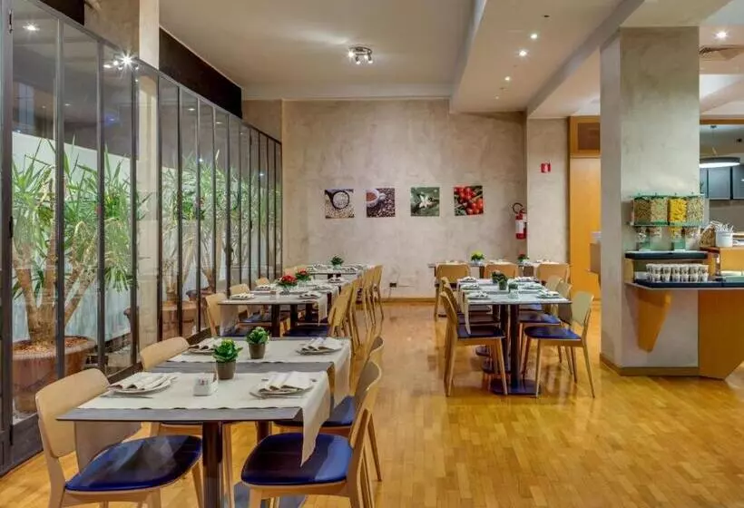 Fotos del hotel Raffaello:  3