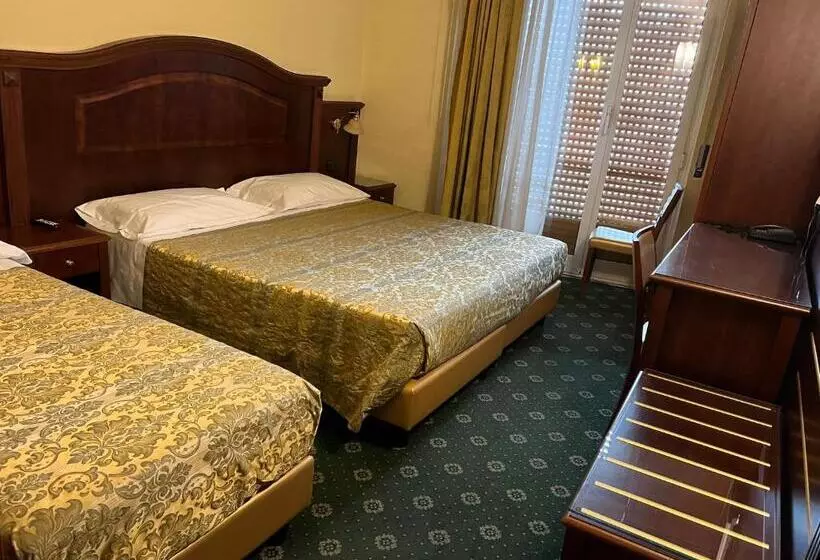 Fotos del hotel Valganna:  5