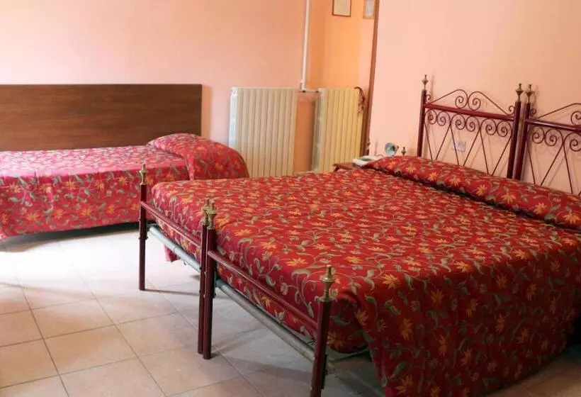 Fotos del hotel Italia:  7