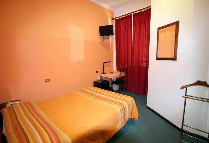 Fotos del hotel Italia:  4