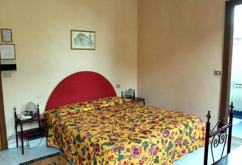 Fotos del hotel Italia:  10