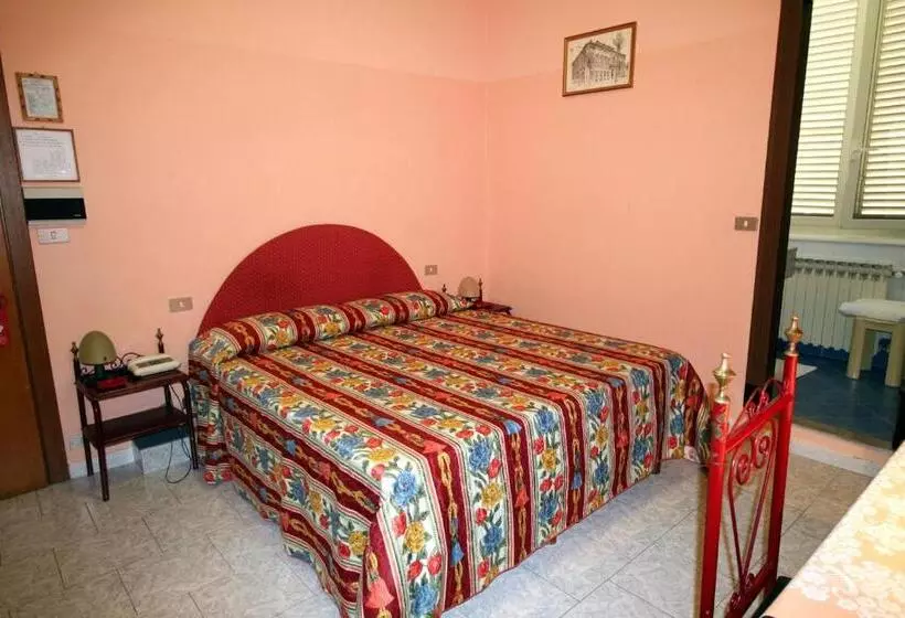 Fotos del hotel Italia:  8