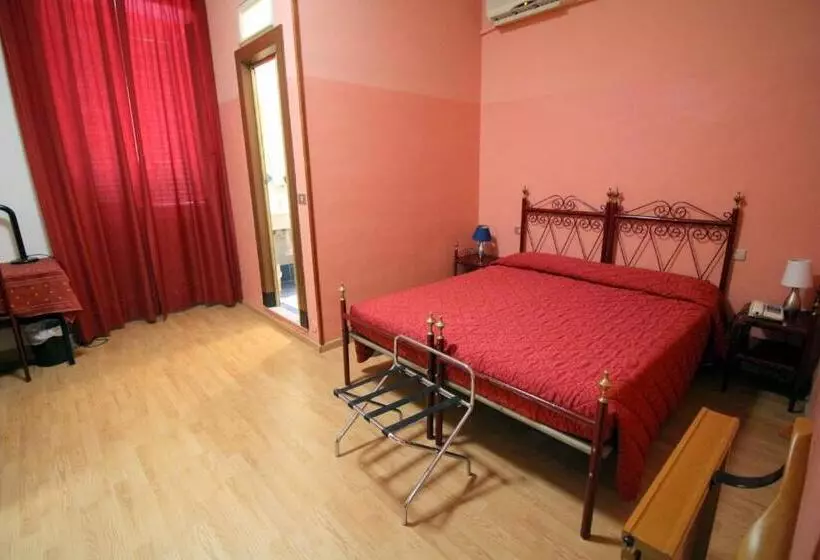 Fotos del hotel Italia:  12