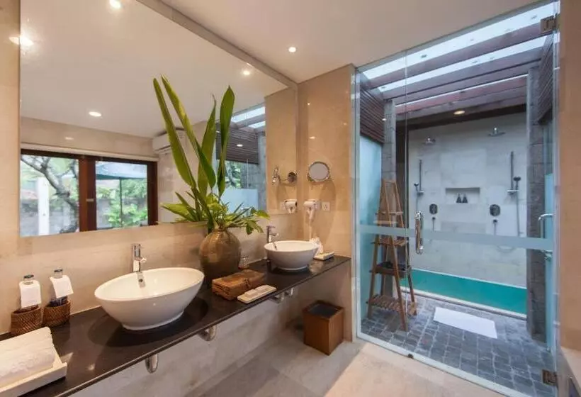 Fotos del hotel Legian Beach:  19