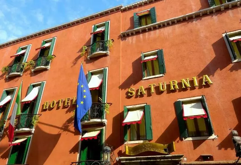 Fotos del hotel Saturnia & International:  10