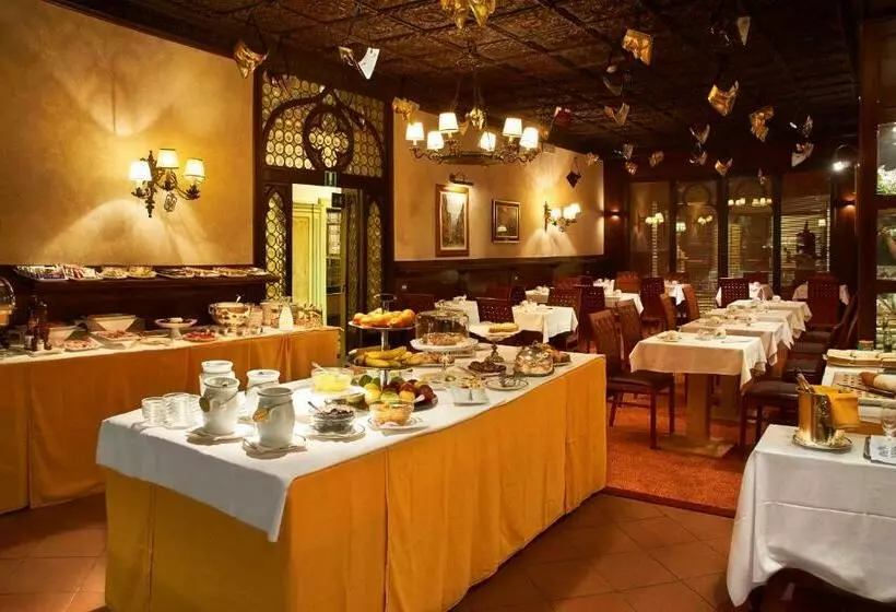 Fotos del hotel Saturnia & International:  4