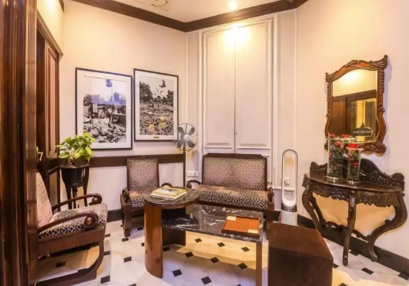 Broadway Delhi