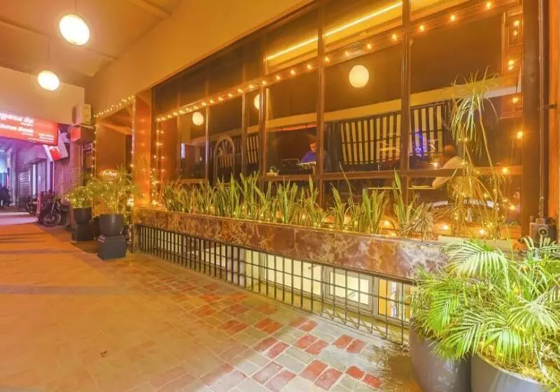 Fotos del hotel Broadway Delhi:  12