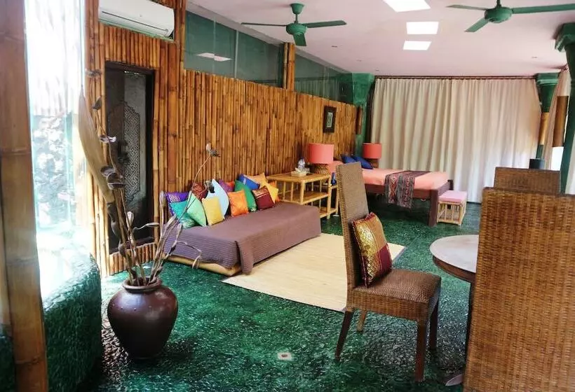 Fotos del hotel La Taverna Suites:  14