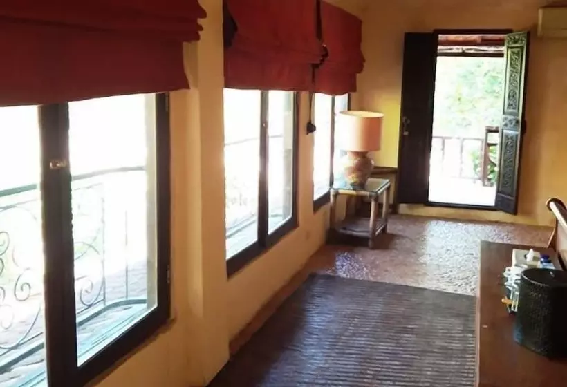 Fotos del hotel La Taverna Suites:  6