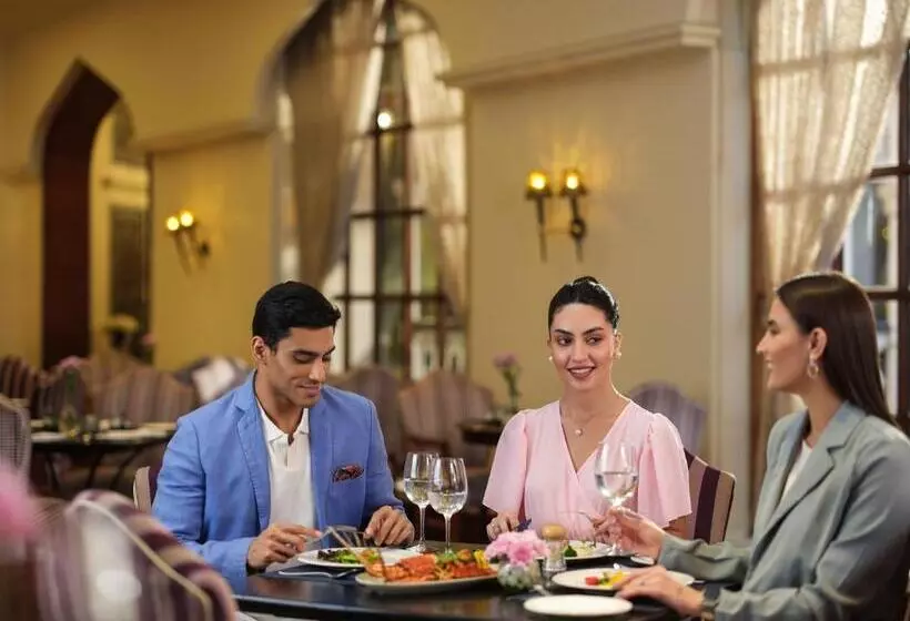 Fotos del hotel Taj Krishna:  3