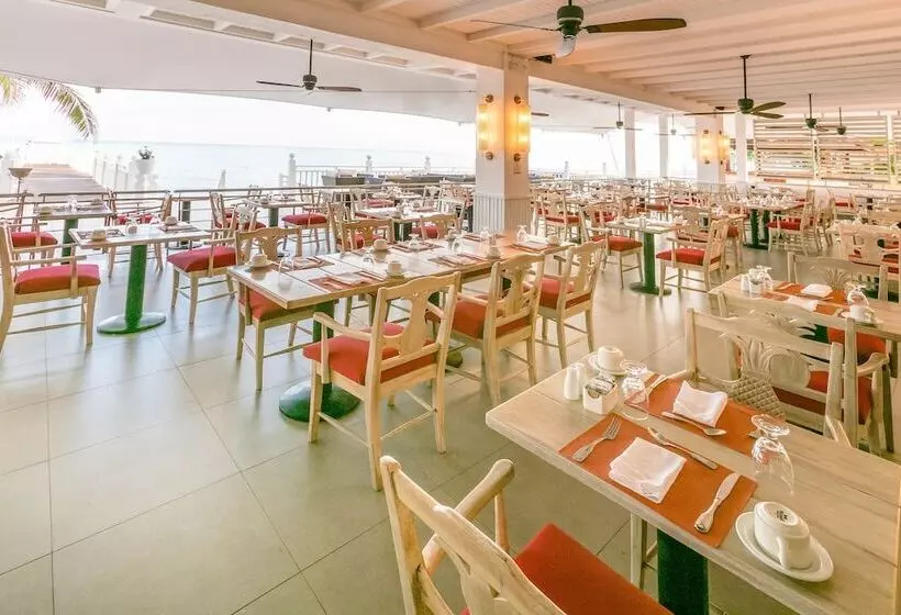 Fotos del hotel Royal Decameron Montego Beach Resort  All Inclusive:  20