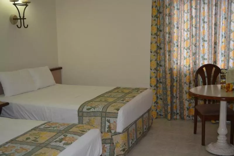 Fotos del hotel Ruiz Milán:  25