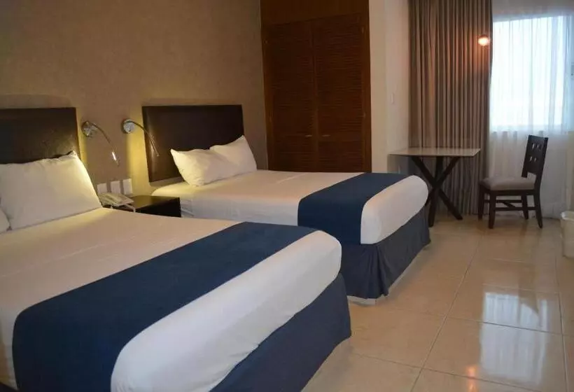 Fotos del hotel Ruiz Milán:  13