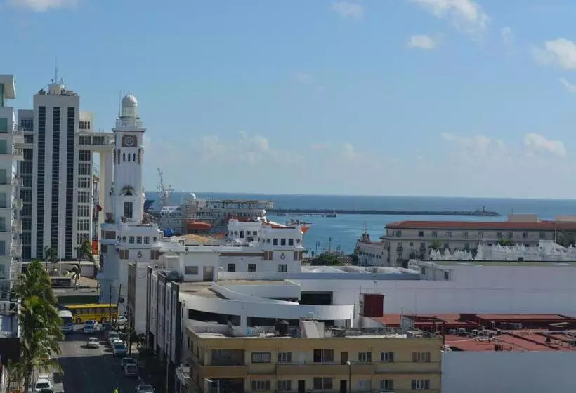 Fotos del hotel Ruiz Milán:  10