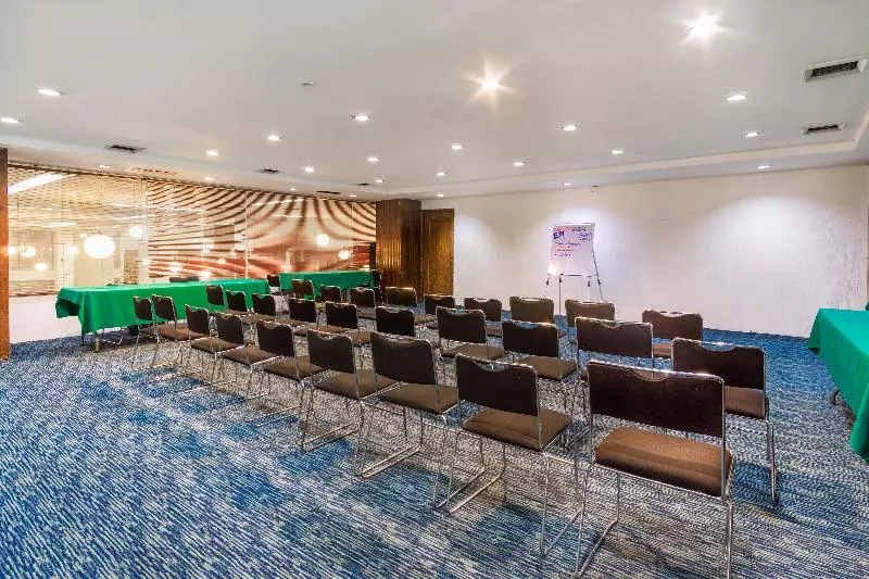 Fotos del hotel San Jorge:  8