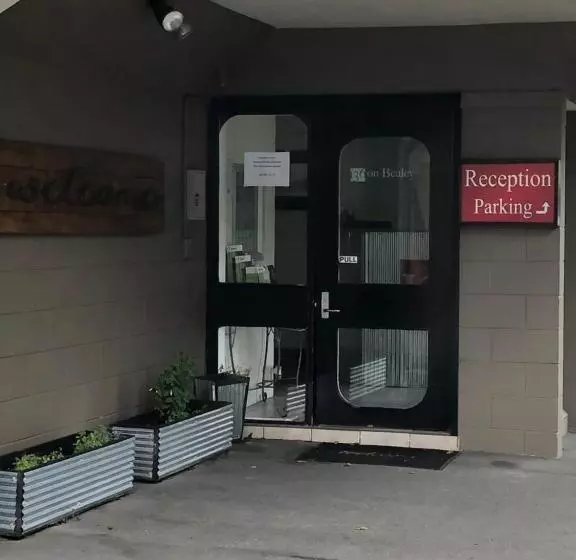 Fotos del hotel 136 On Bealey Motel:  2