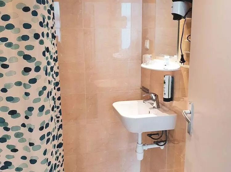 Fotos del hotel Aadam Hotel Wilhelmina:  16