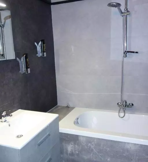 Fotos del hotel Grand Hotel Central:  4