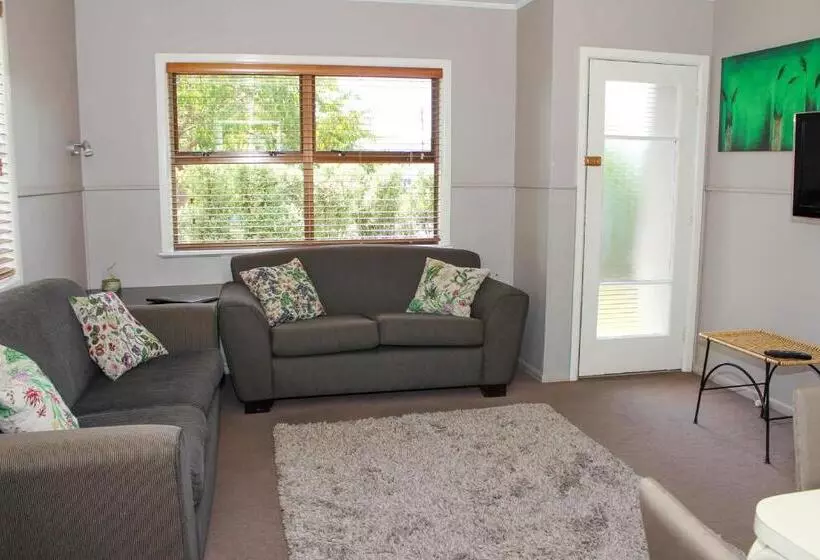 Fotos del hotel Balmoral Motel:  18