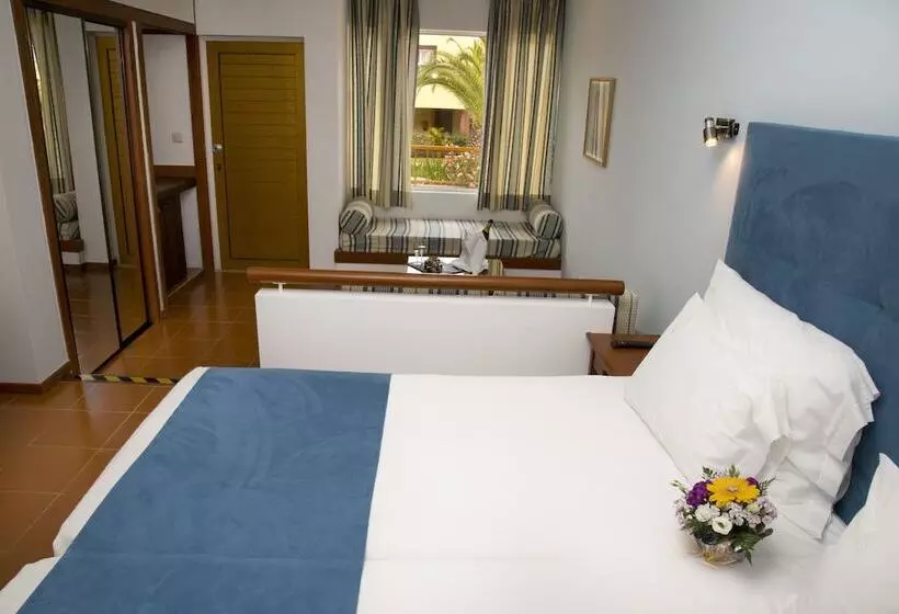 Fotos del hotel Baia Cristal Beach & Spa Resort:  2