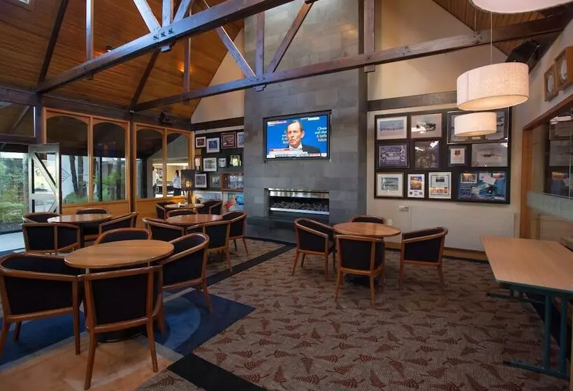 Fotos del hotel Commodore Airport:  2