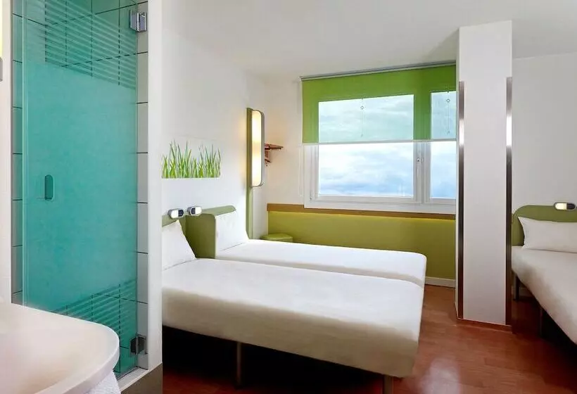 Fotos del hotel Ibis Warszawa Reduta:  17