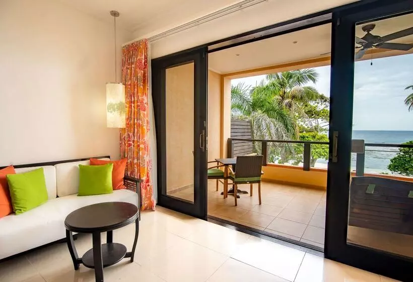 Fotos del hotel Doubletree By Hilton Seychelles Allamanda Resort & Spa:  24