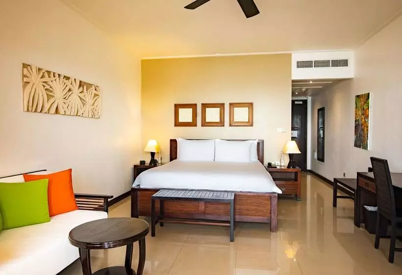 Fotos del hotel Doubletree By Hilton Seychelles Allamanda Resort & Spa:  6