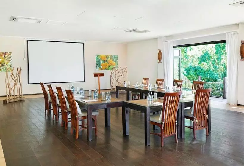 Fotos del hotel Doubletree By Hilton Seychelles Allamanda Resort & Spa:  9