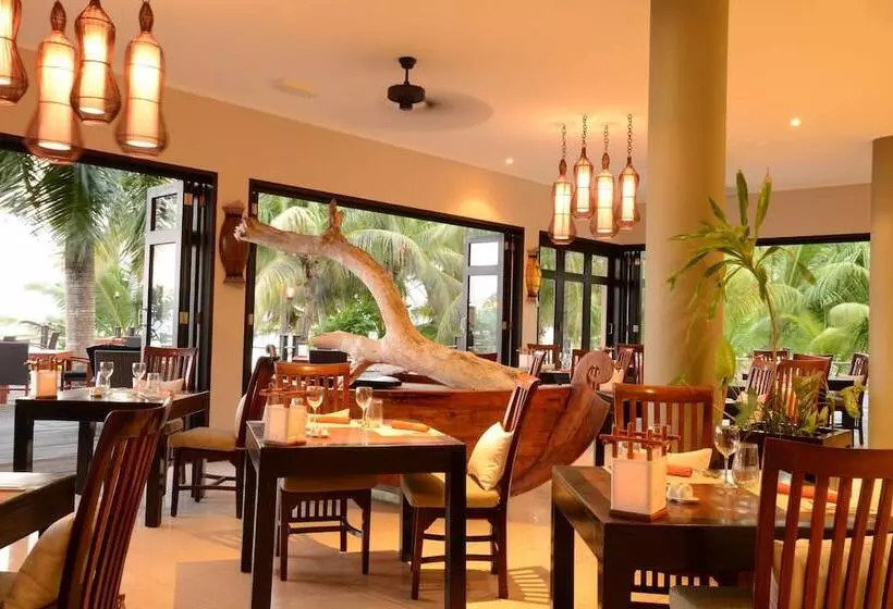 Fotos del hotel Doubletree By Hilton Seychelles Allamanda Resort & Spa:  17