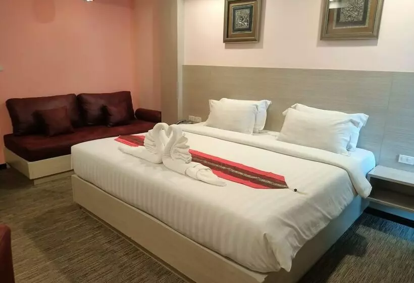 Romeo Palace Pattaya