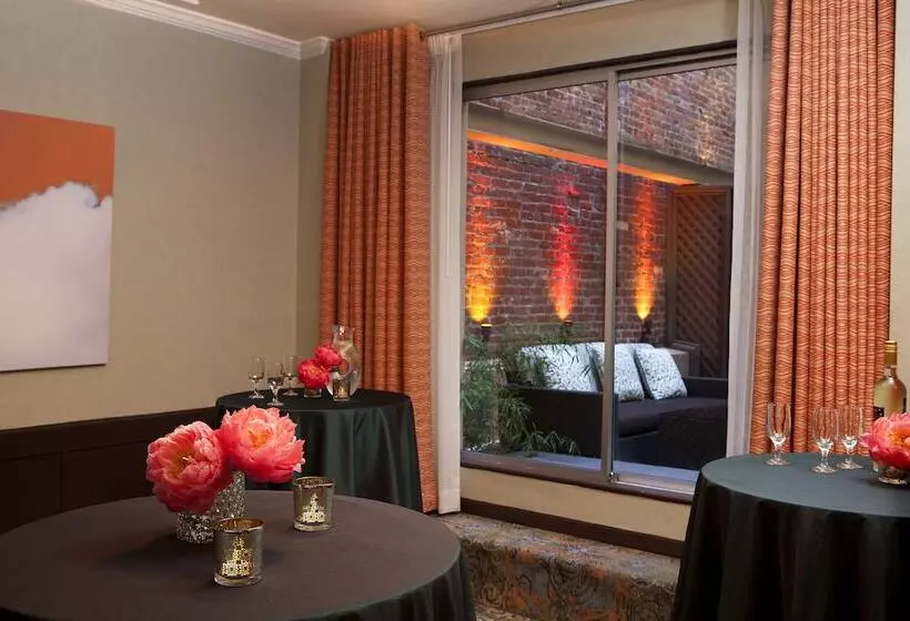 Fotos del hotel Triton:  2