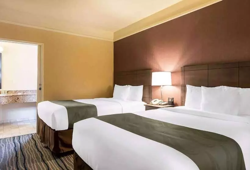 Fotos del hotel Quality Suites San Diego Seaworld Area:  16